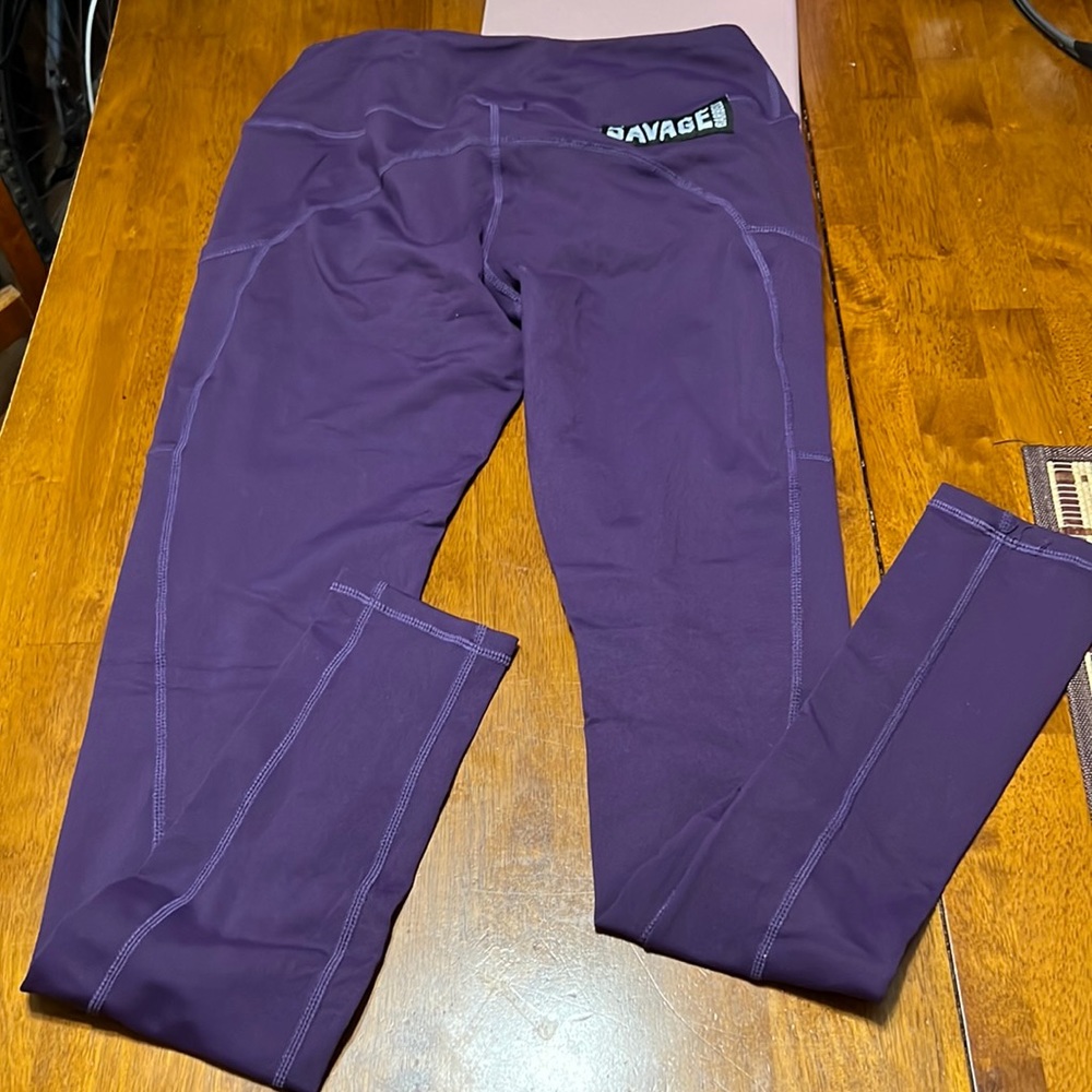 Savage barbell leggings
